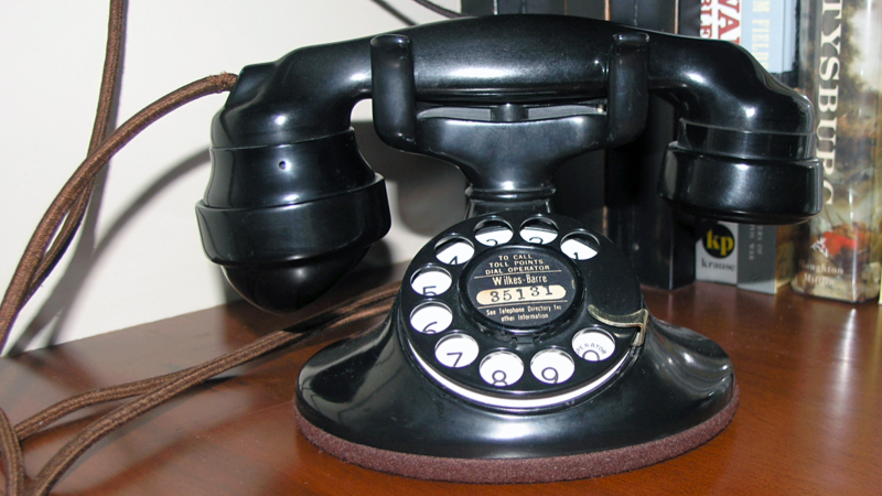 Illustration for article titled 22 Awesome Rotary Phones: Beautiful Relics of a Bygone Era